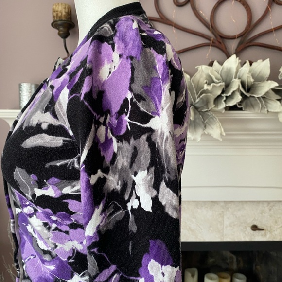 Karen Scott Black and Floral Print Cardigan - Picture 5 of 9